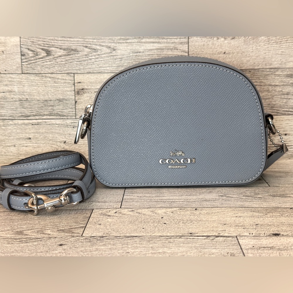COACH Mini Serena Crossbody 

Good Used Condition